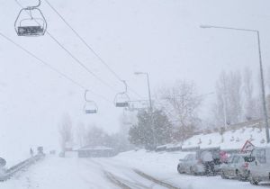 975 köy yolu ulaşıma kapandı